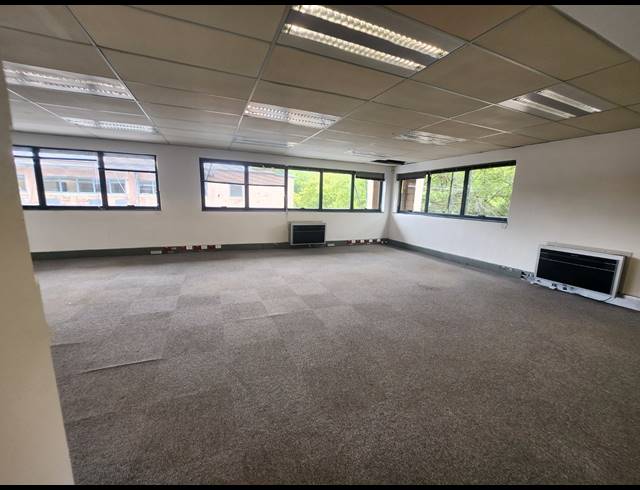 279M² OFFICE TO LET IN RANDJESPARK